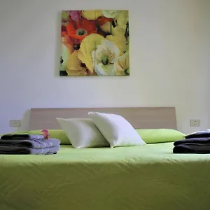 Appartamento Home&breakfast La Madonnina 013136-cni-00001 Lurago dʼErba
